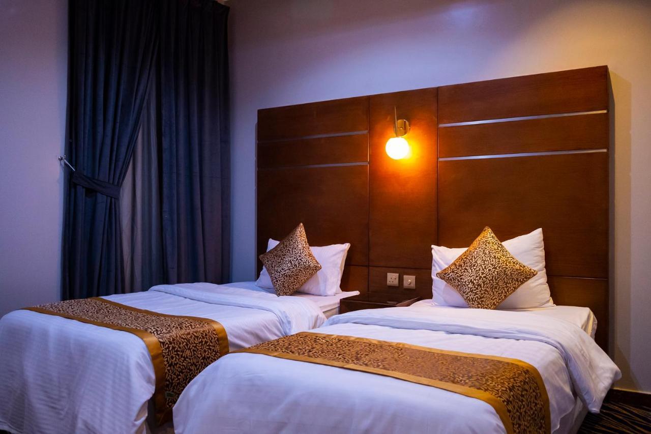 Ahlin Suites リヤード エクステリア 写真
