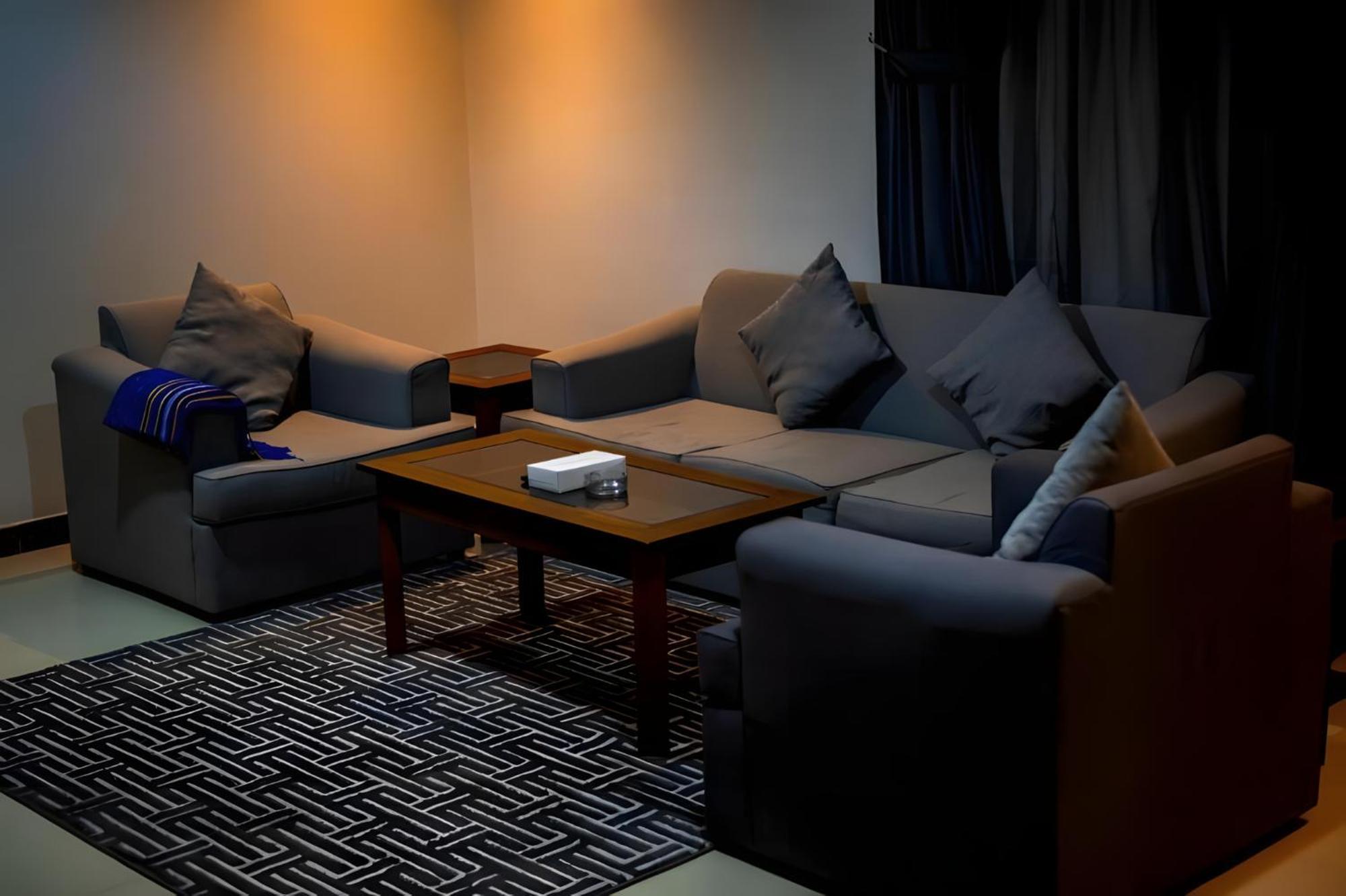 Ahlin Suites リヤード エクステリア 写真